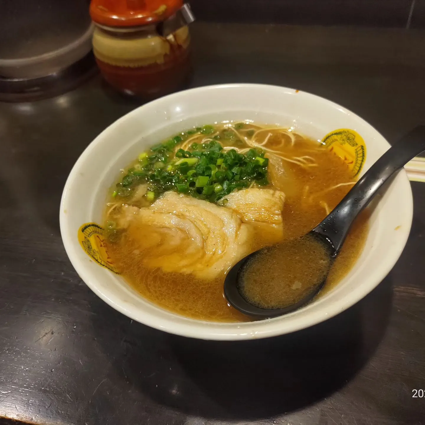 今日もいつものいっぷくラーメンさんへ。